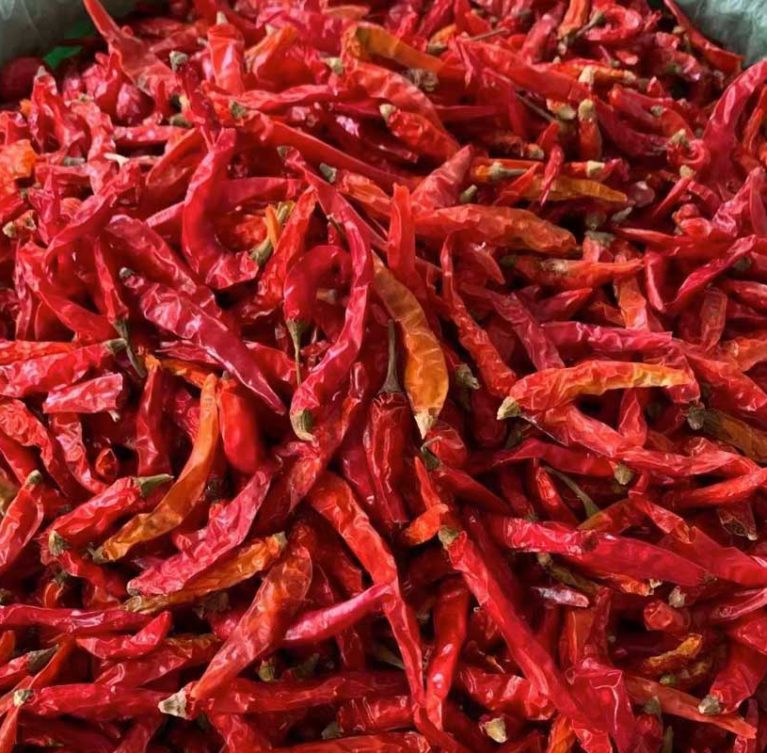 Reliable sourcing and supply of quality agricultural commodities for businesses and industries.