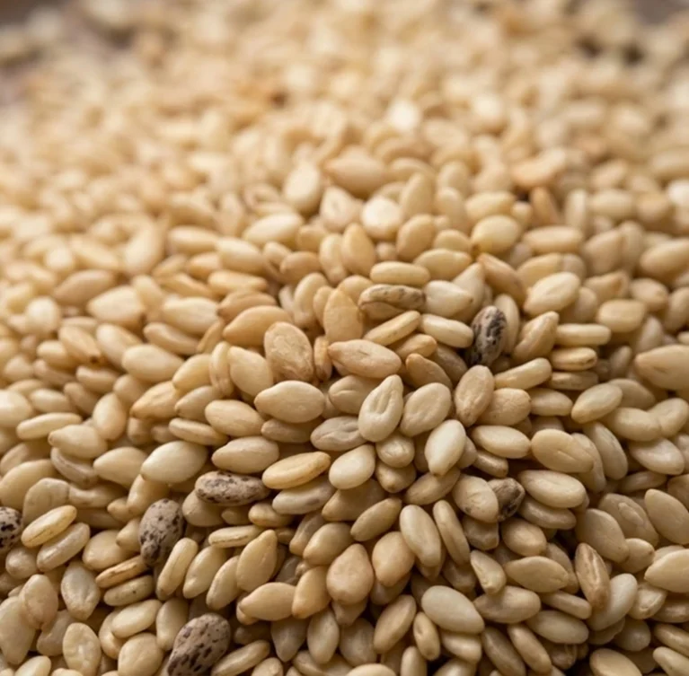 Reliable sourcing and supply of quality agricultural commodities for businesses and industries.